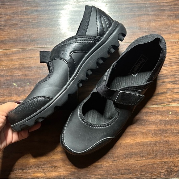 Propet Onalee Mary Jane Flat - Picture 1 of 6